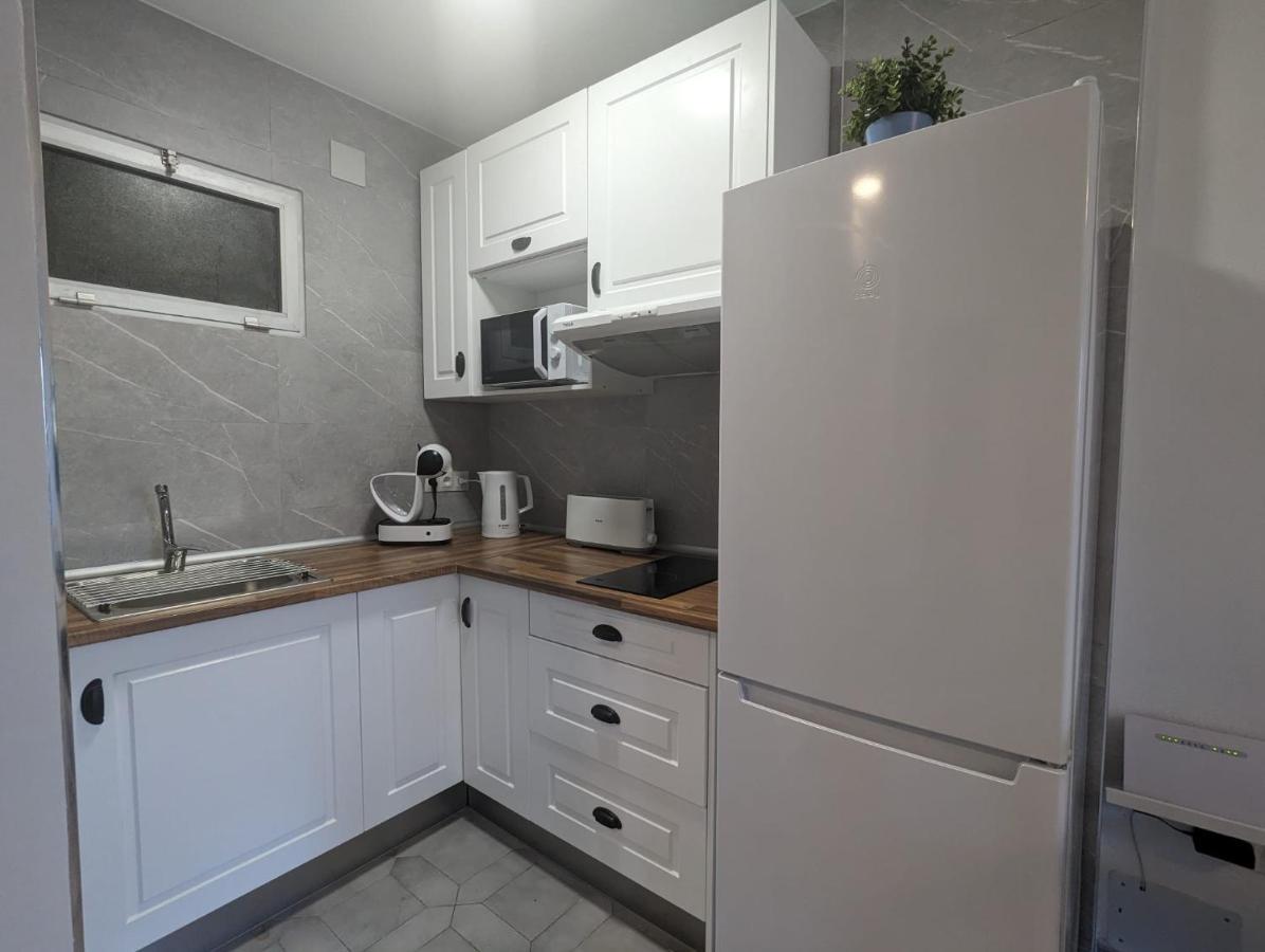 Apartamento Entero, Enormes Piscinas, Terraza Y Playa Benalmadena Ngoại thất bức ảnh