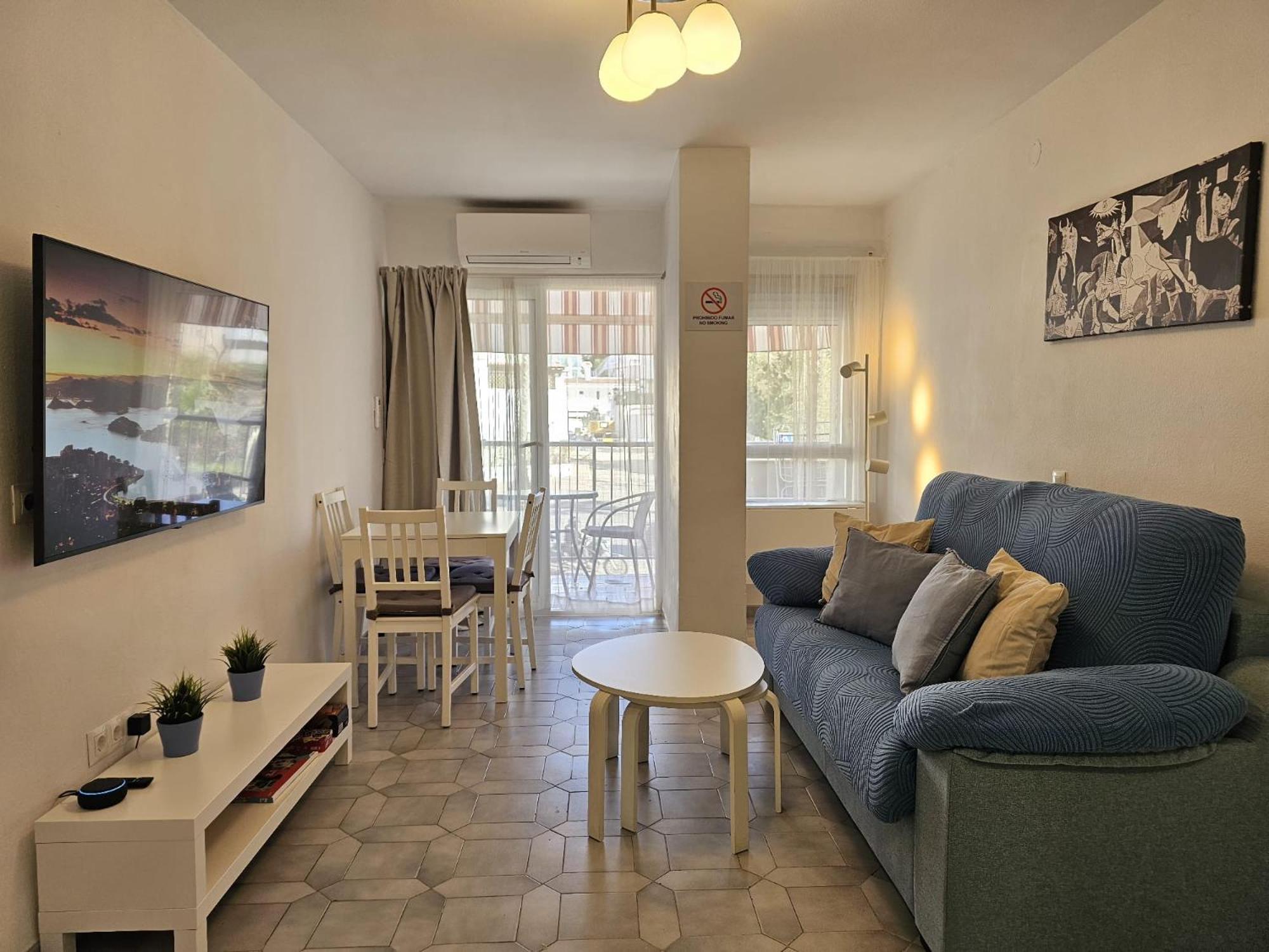 Apartamento Entero, Enormes Piscinas, Terraza Y Playa Benalmadena Ngoại thất bức ảnh